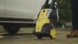 Video STANLEY FATMAX 1800W Corded Brushless Pressure Washer